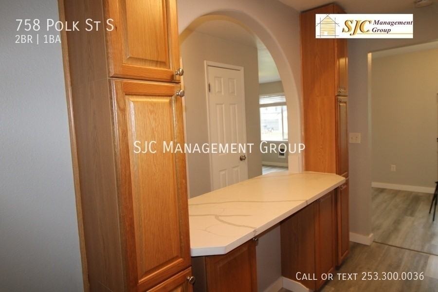 758 Polk St S - Photo 7 of 14