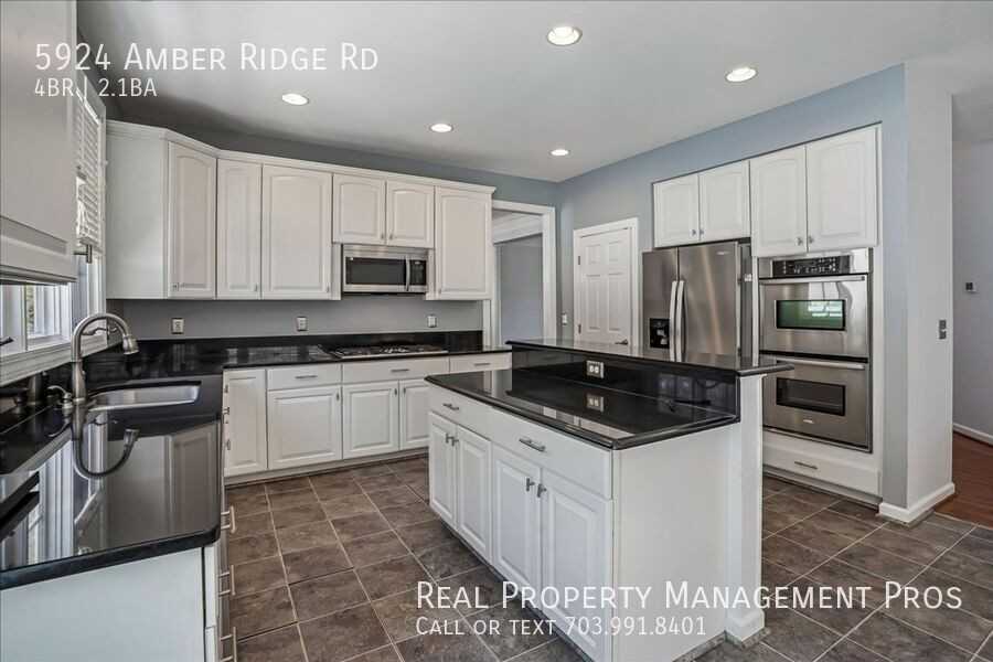 5924 Amber Ridge Rd - Photo 3 of 35