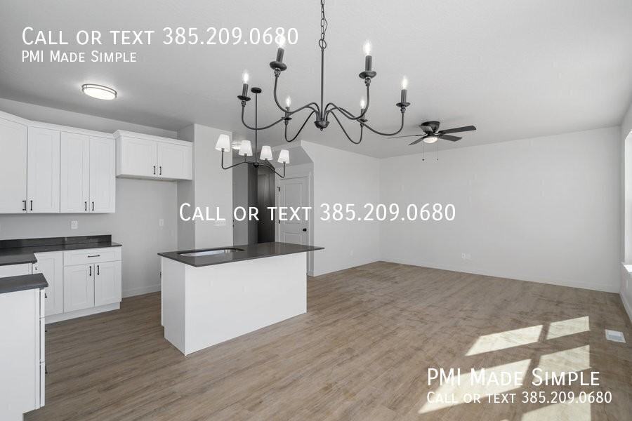 65 W 1320 N - Photo 2 of 37