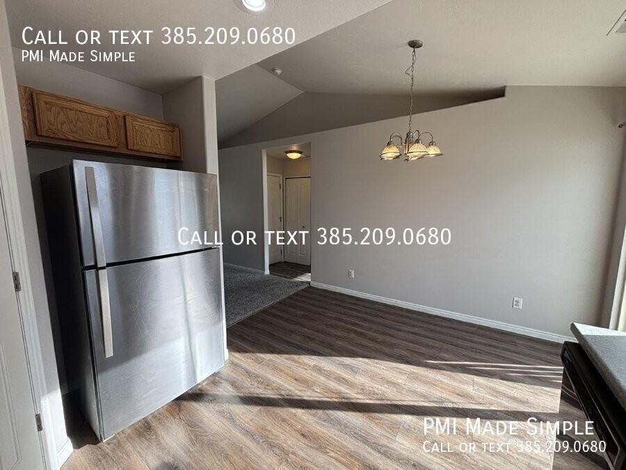 2138 E Lodge Pole Dr - Photo 3 of 36