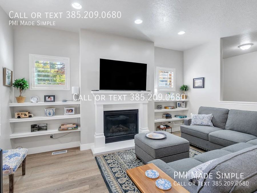 256 E Backhand Ln - Photo 2 of 27