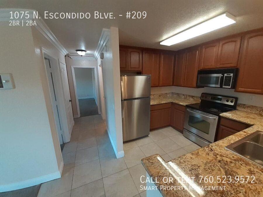 1075 N Escondido Blvd #209