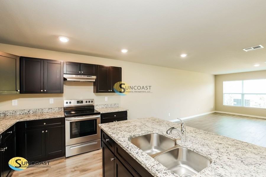 12717 Buffing Rd - Photo 5 of 16