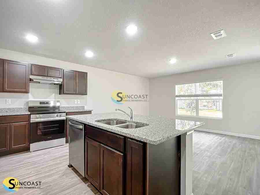 124 Secretary Trl #B - Photo 3 of 20