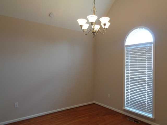 7209 Sir William Dr - Photo 2 of 13