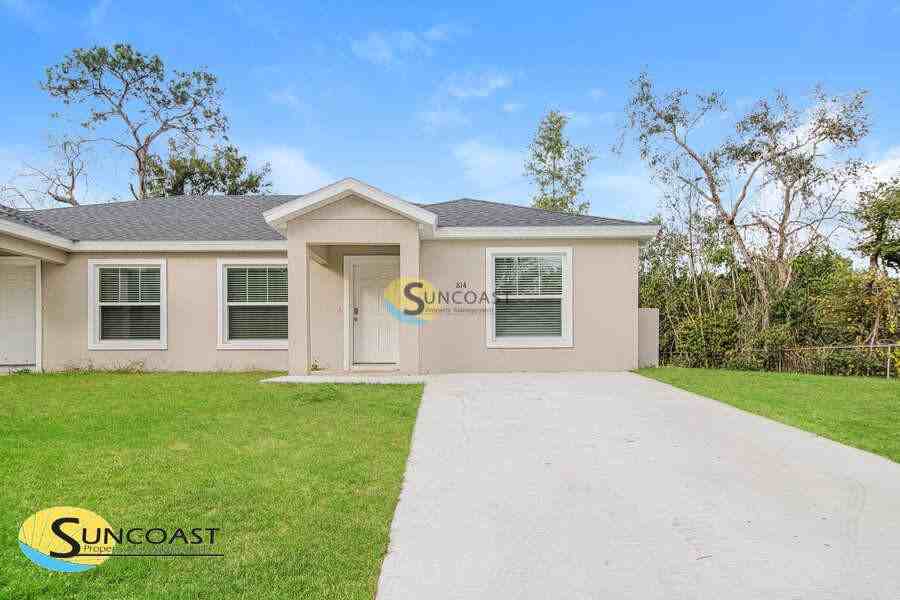 814 Spruce St - Photo 4 of 29