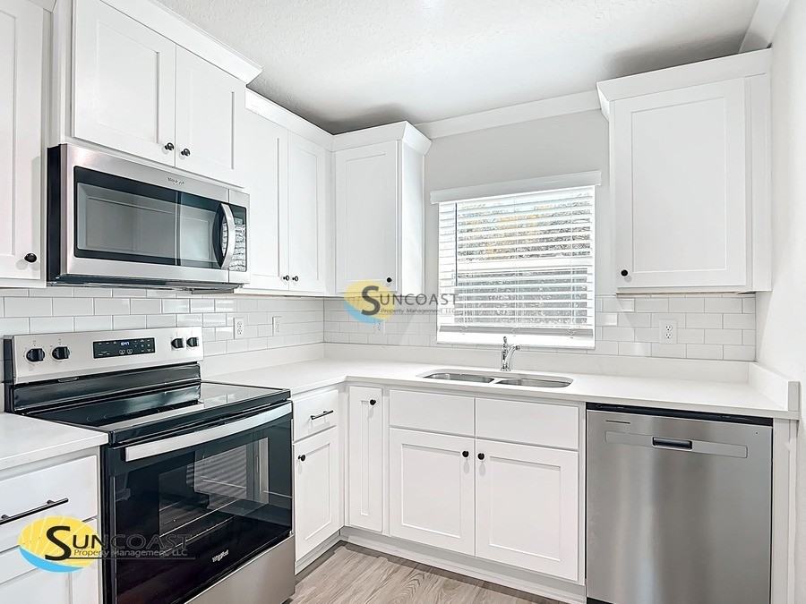 121 Midway Rd #2 - Photo 6 of 20