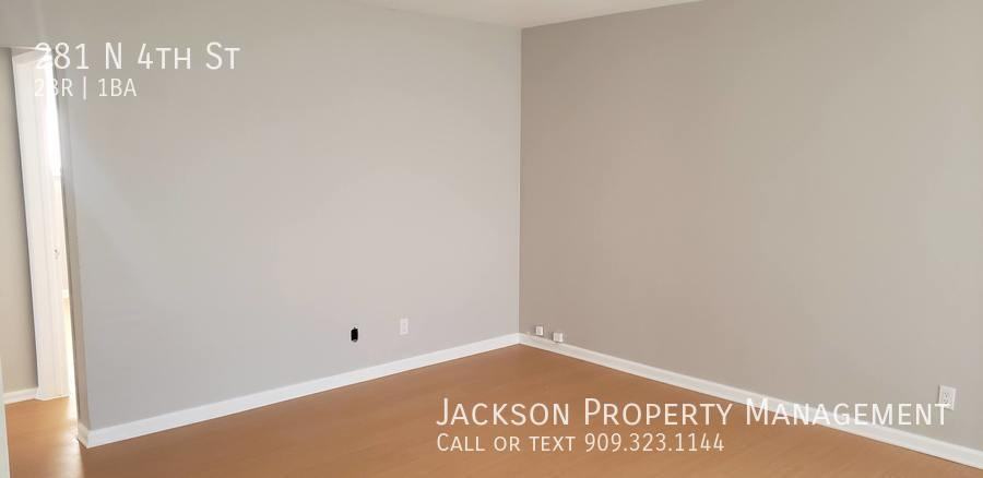 281 N 4th St - Photo 2 of 14