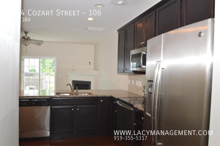 1304 Cozart St #106 - Photo 5 of 22