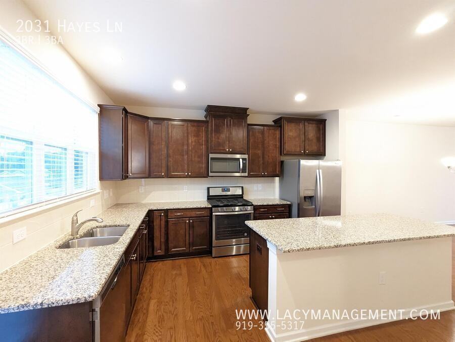 2031 Hayes Ln #1 - Photo 4 of 22