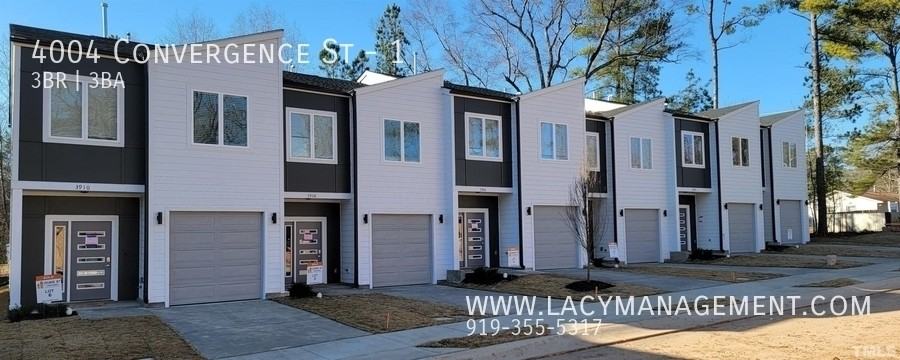 4004 Convergence St - Photo 2 of 28