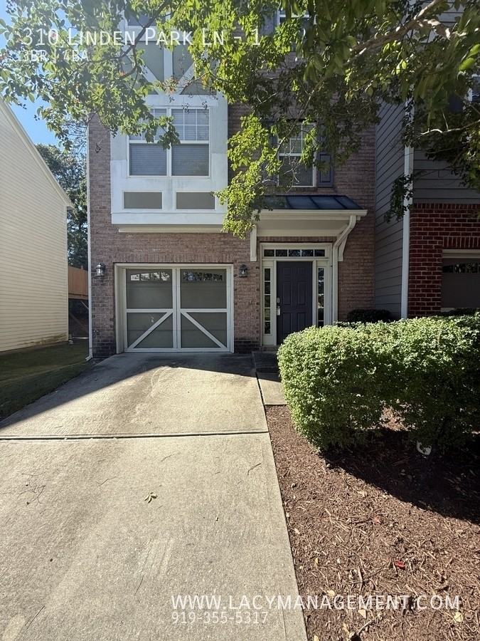 310 Linden Park Ln - Photo 3 of 26