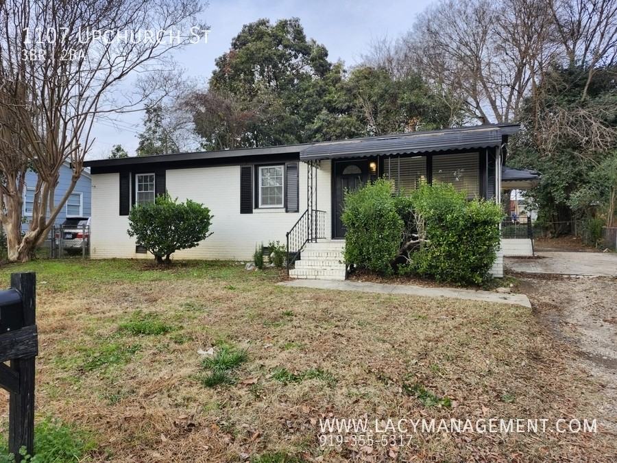 1107 Upchurch St - Photo 2 of 17