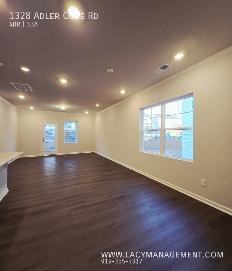 1328 Adler Cove Rd - Photo 4 of 27