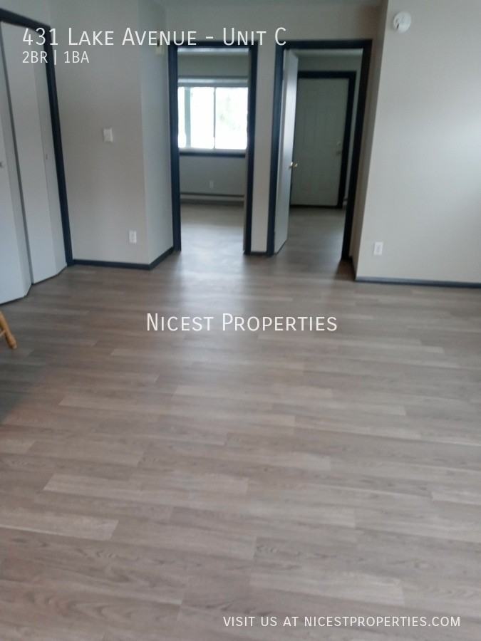 431 Lake Ave #C - Photo 3 of 19