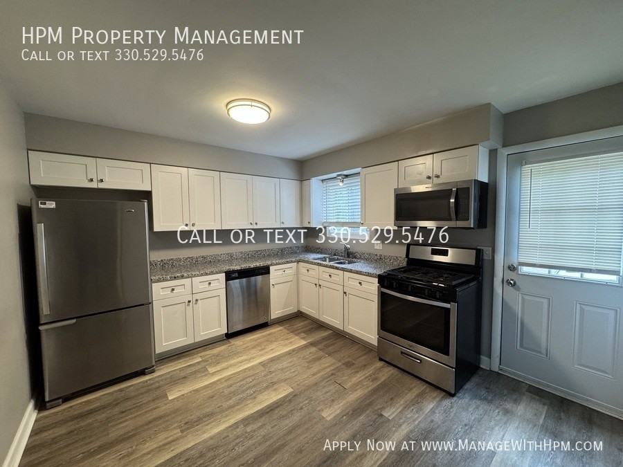 72 S Thomas Rd #7 - Photo 2 of 40