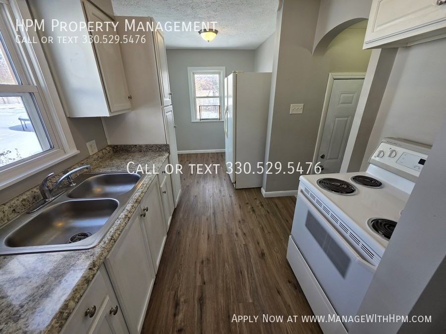 1047 Yukon Ave - Photo 7 of 10