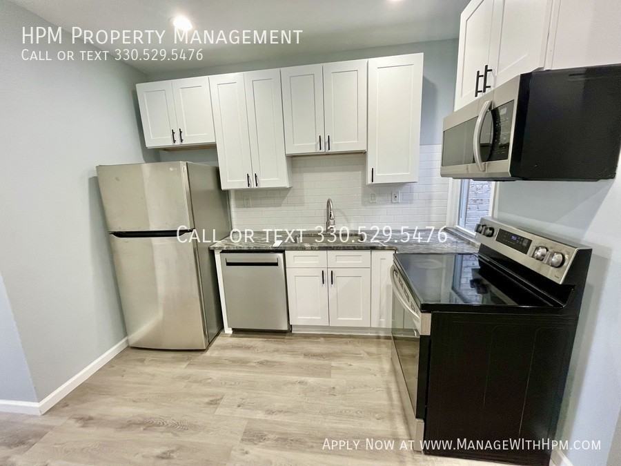 4828 Lorain Ave #1 - Photo 6 of 7