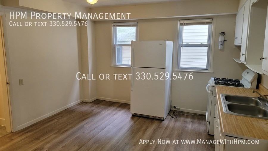 551 Allyn St #1 - Photo 3 of 12