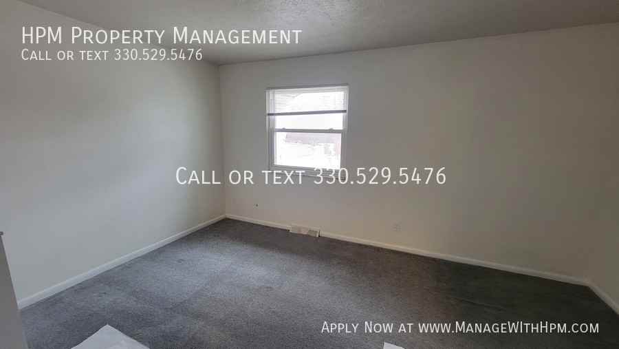 159 W Overdale Dr #C - Photo 6 of 9