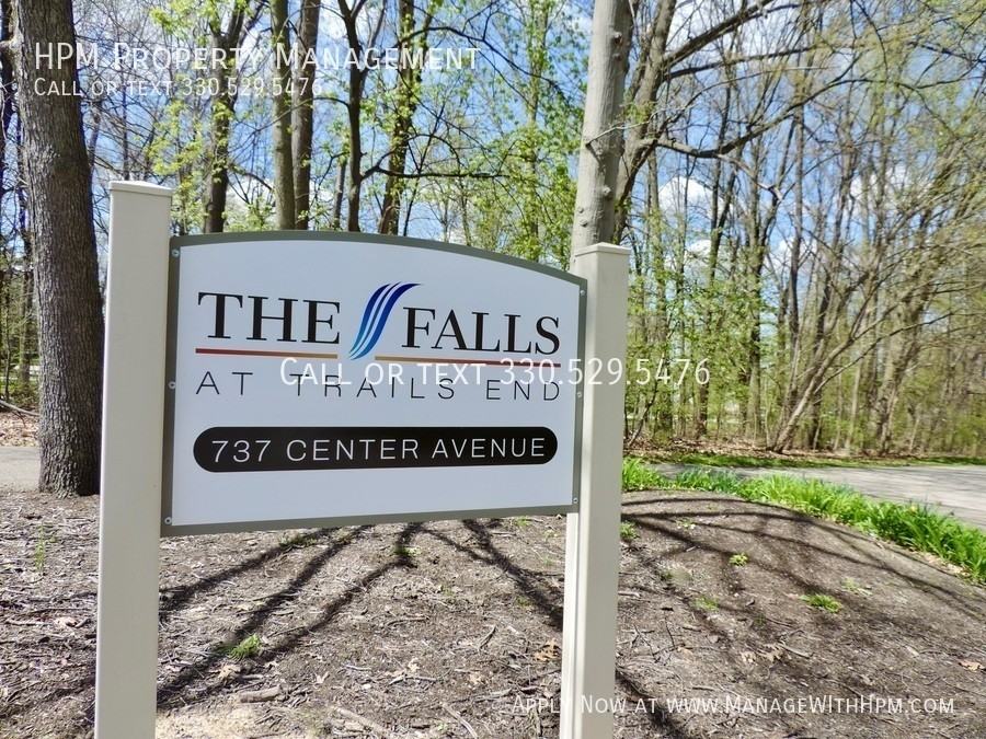 737 Center Ave #19 - Photo 4 of 9