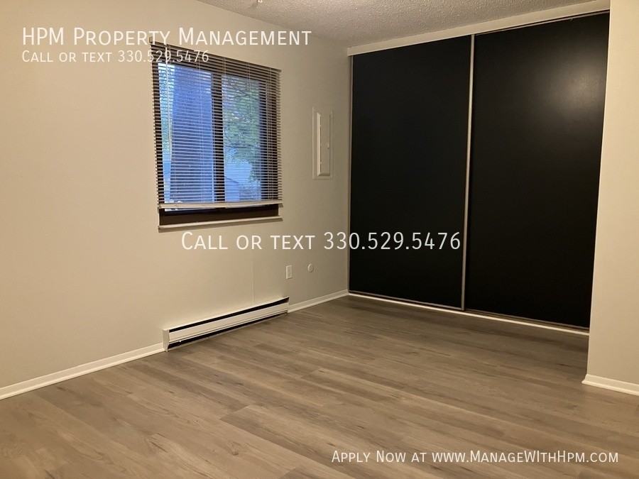 737 Center Ave #19 - Photo 7 of 9