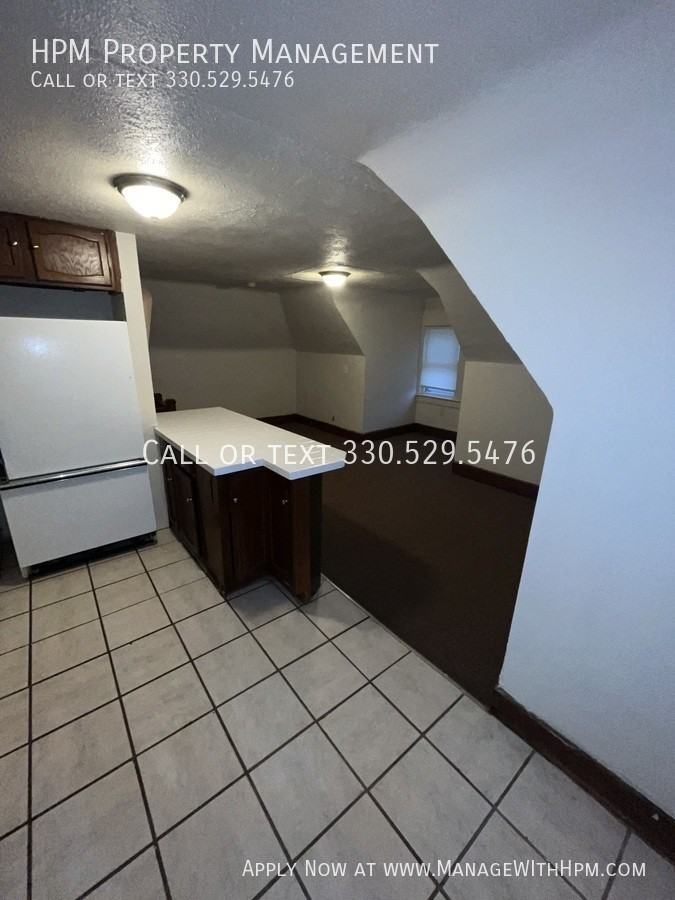 34 Grand Ave #UP - Photo 6 of 6