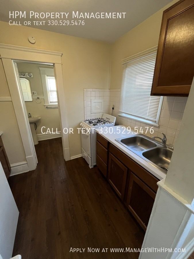 25 S Highland Ave #3 - Photo 7 of 9