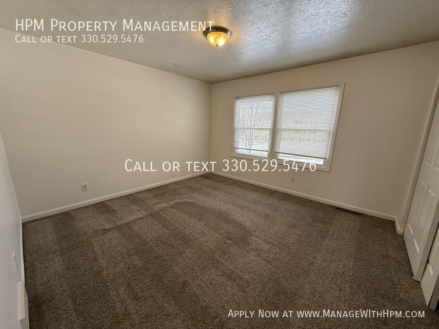 1143 Frost Rd #I - Photo 4 of 8