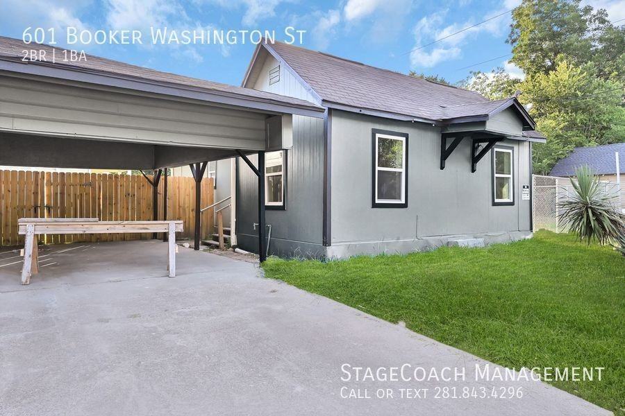 601 Booker T Washington St - Photo 3 of 18