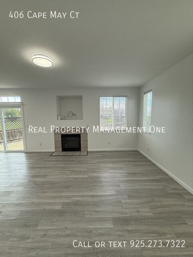 406 Cape May Ct - Photo 4 of 31