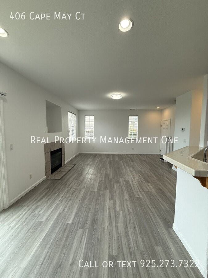 406 Cape May Ct - Photo 5 of 31