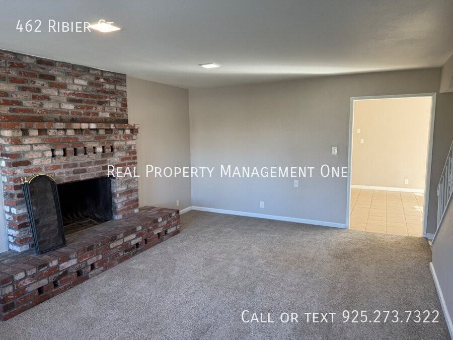 462 Ribier Ct - Photo 4 of 26