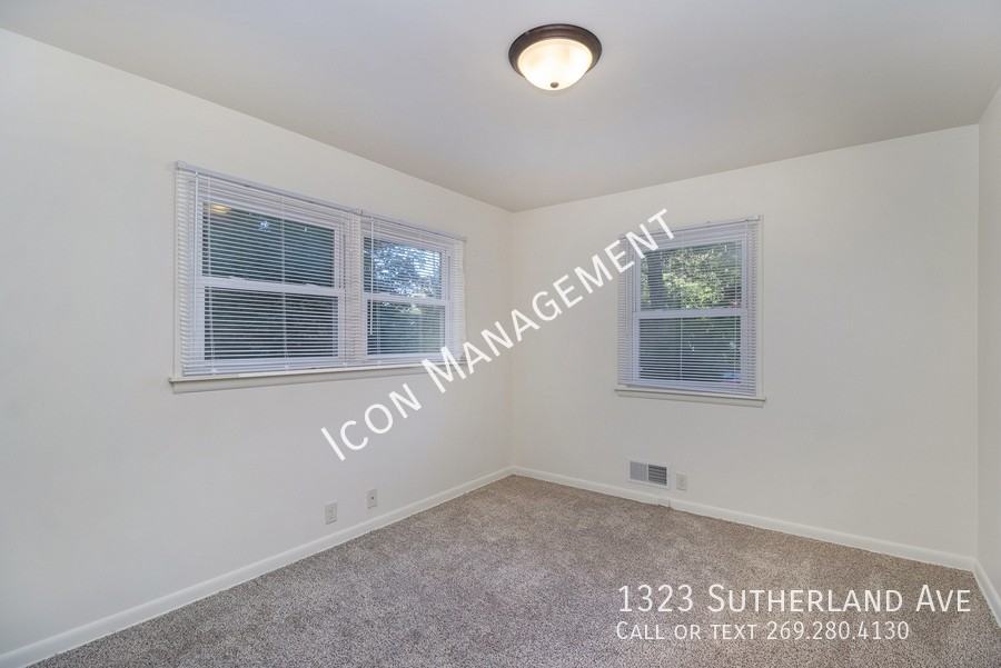 1323 Sutherland Ave #1323SUTHRL - Photo 6 of 20