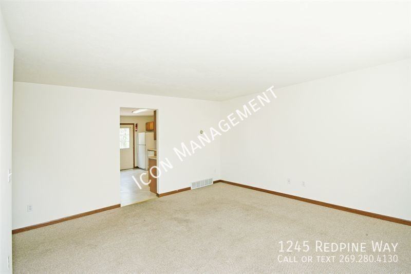 1245 Redpine Way #1245REDPIN - Photo 3 of 16