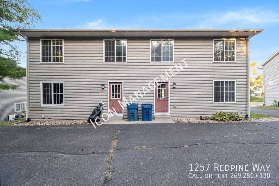 1257 Redpine Way #1257REDPIN - Photo 6 of 23