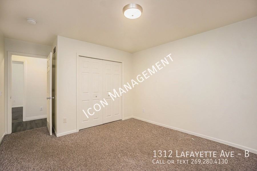 1312 Lafayette Ave #B - Photo 5 of 17