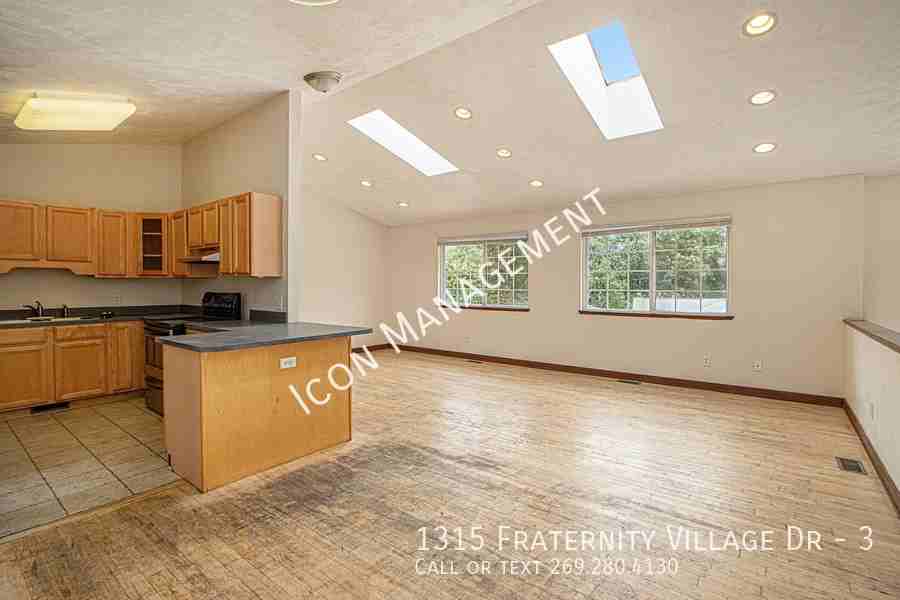 1315 Fraternity Village Dr #3 - Photo 6 of 16