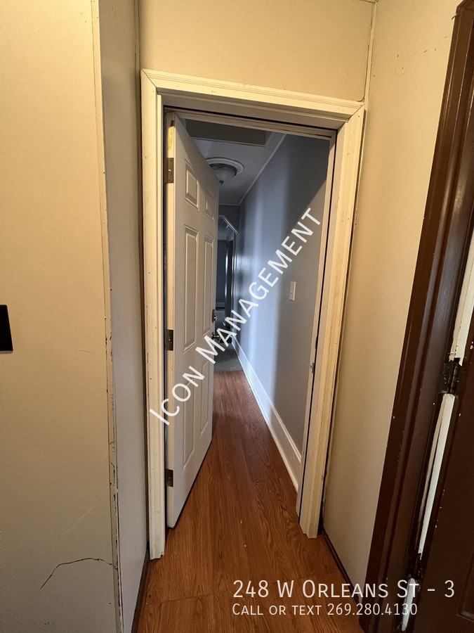 248 W Orleans St #3 - Photo 4 of 16