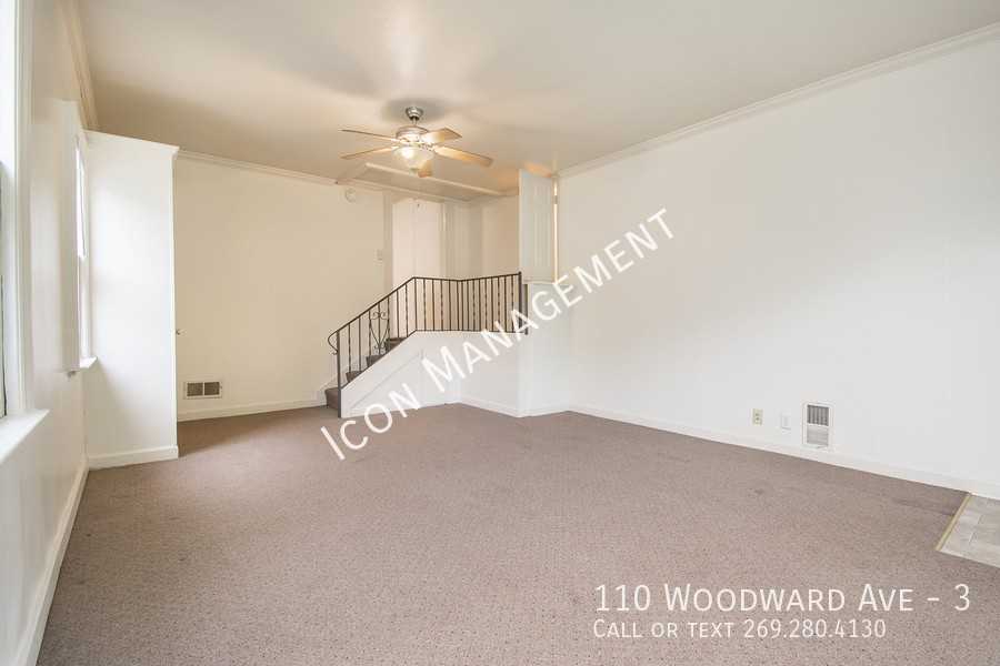 110 Woodward Ave #3 - Photo 5 of 12