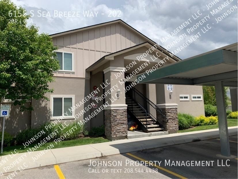6155 S Sea Breeze Way #202 - Photo 2 of 15