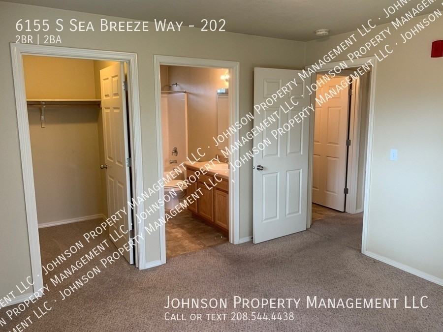 6155 S Sea Breeze Way #202 - Photo 6 of 15