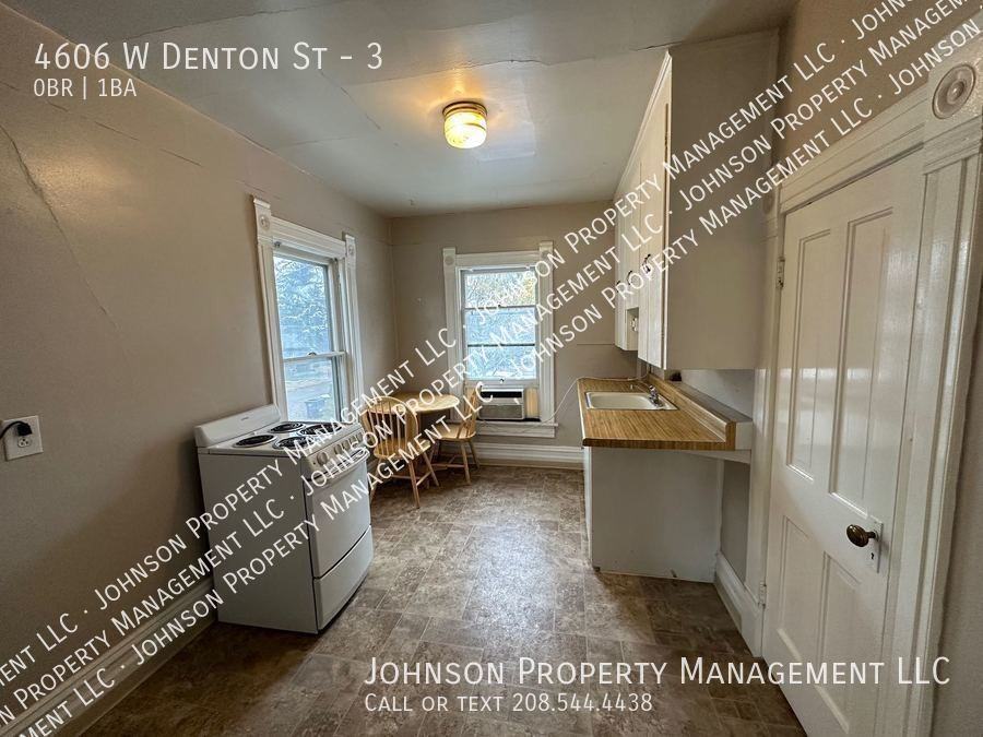 4606 W Denton St #3 - Photo 4 of 11