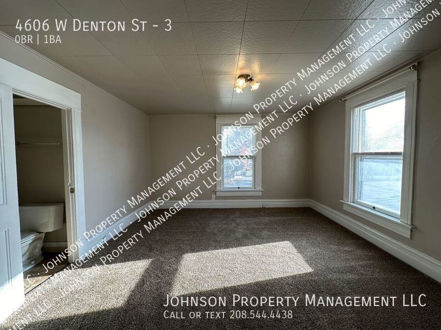 4606 W Denton St #3 - Photo 7 of 11