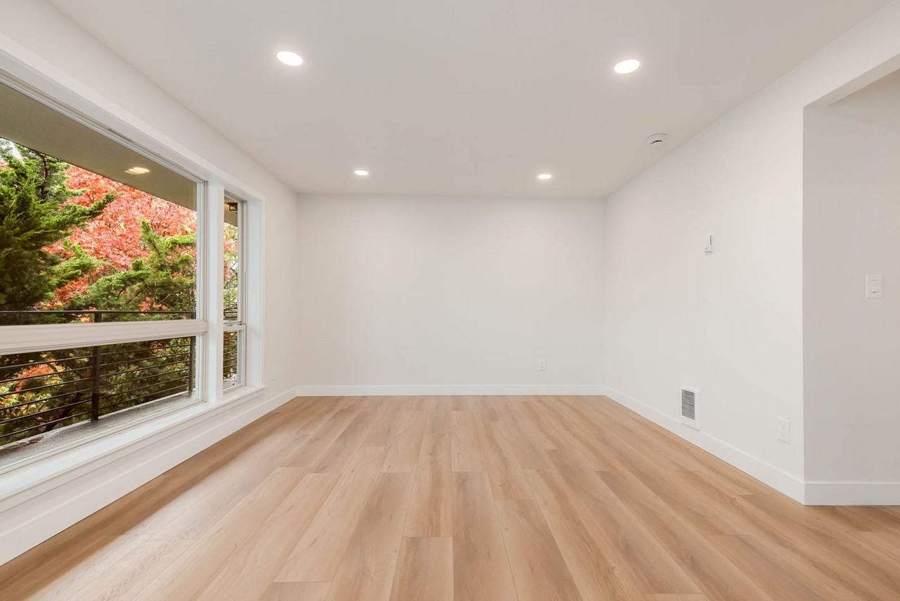 6721 24th Ave Nw #3 - Photo 3 of 13