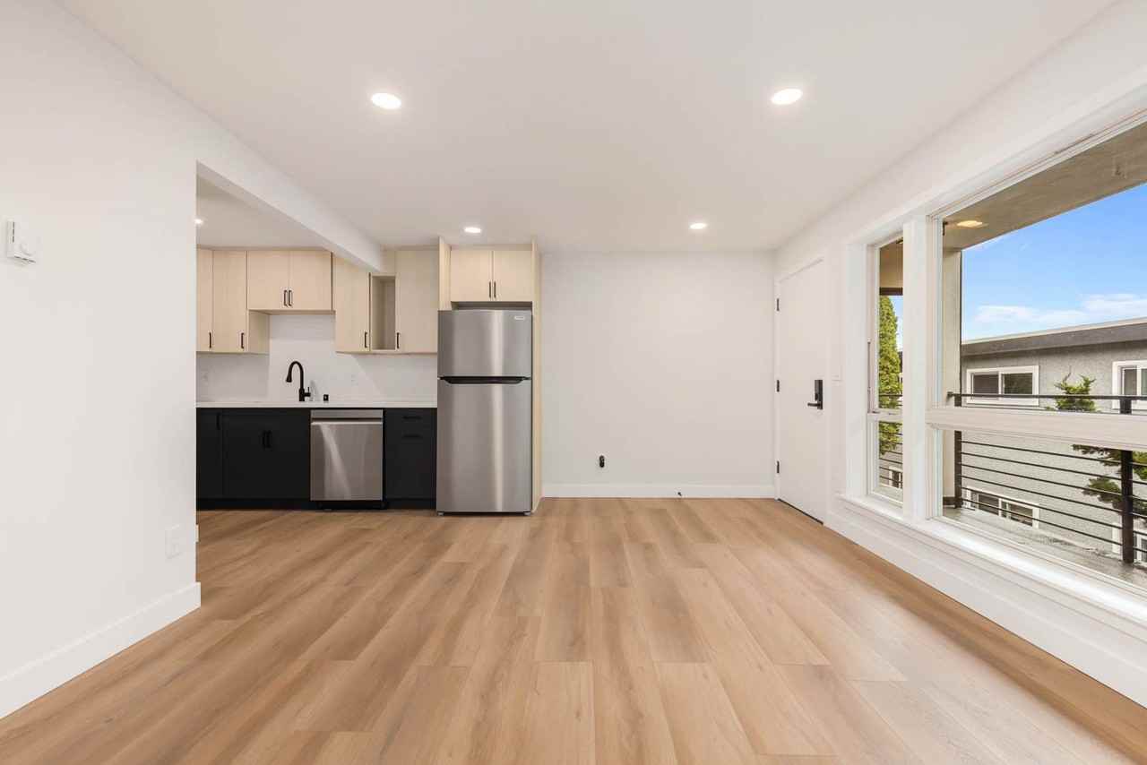 6721 24th Ave Nw #3 - Photo 5 of 13