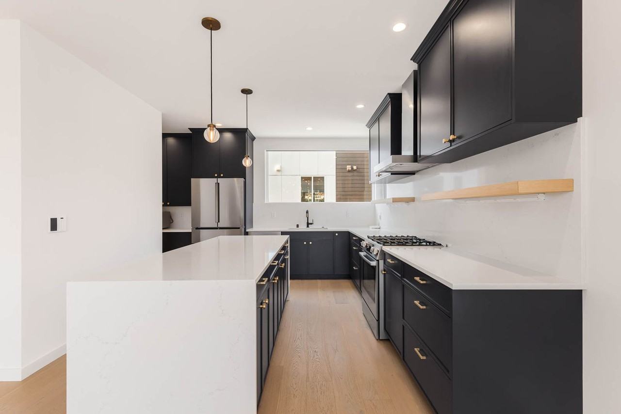 2123 2nd Ave N - Photo 6 of 19