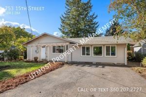 featured image of 753 15th St