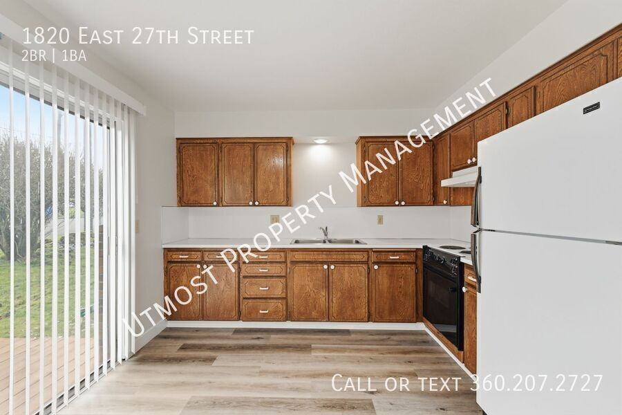 1820 E 27th St - Photo 4 of 11