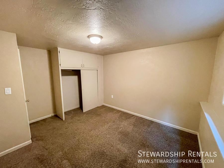 1831 Kincaid St #19 - Photo 7 of 16